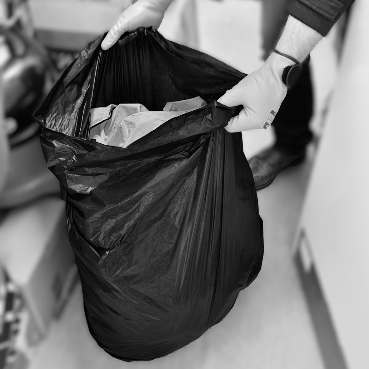 Economy Black 80L Light Duty Sacks (18x29x34