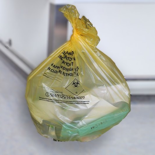 CWHD/12 | Yellow Heavy Duty Clinical Waste Sacks on a Roll (90L, 12kg) - Case of 500